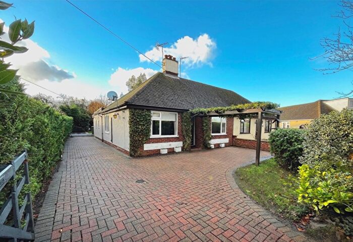 3 Bedroom Semi Detached Bungalow For Sale In Clenchwarton, King's Lynn, Norfolk, PE34