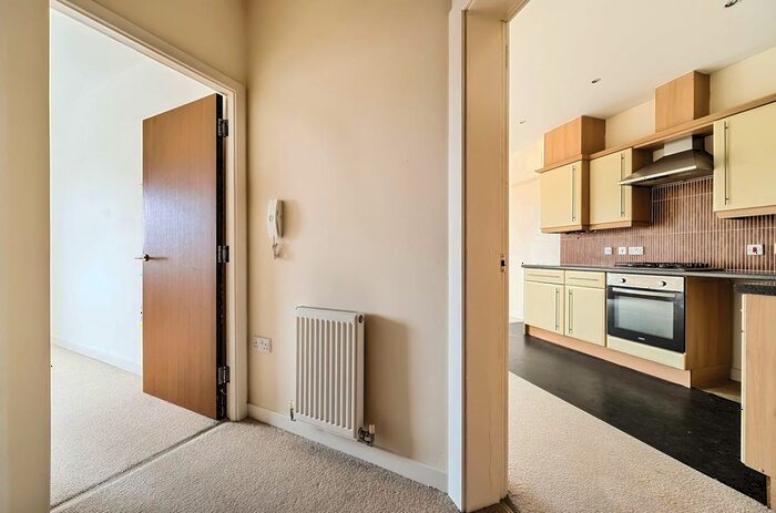 1 Bedroom Flat For Sale In Lilac Lodge, Larch Road, Selby, YO8
