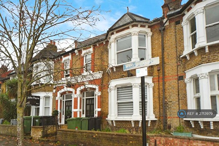 3 Bedroom Flat To Rent In Manor Lane, London, SE12