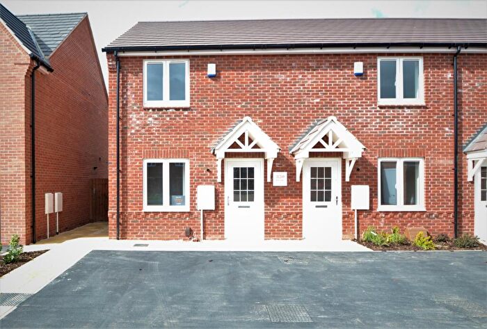 2 Bedroom End Of Terrace House To Rent In Martinet Close, Wellington Place, Market Harborough, LE16