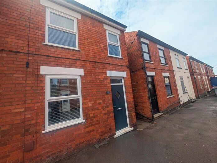 3 Bedroom Semi Detached House For Sale In Milton Street, Balderton, Newark, NG24