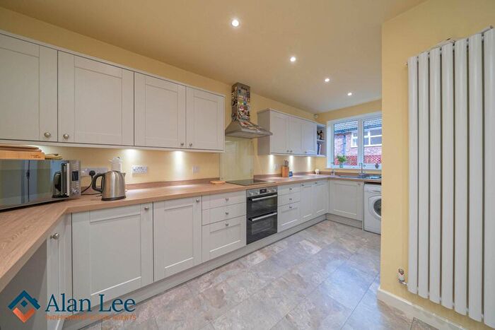 4 Bedroom Detached House For Sale In Badger Road, Tytherington, SK10