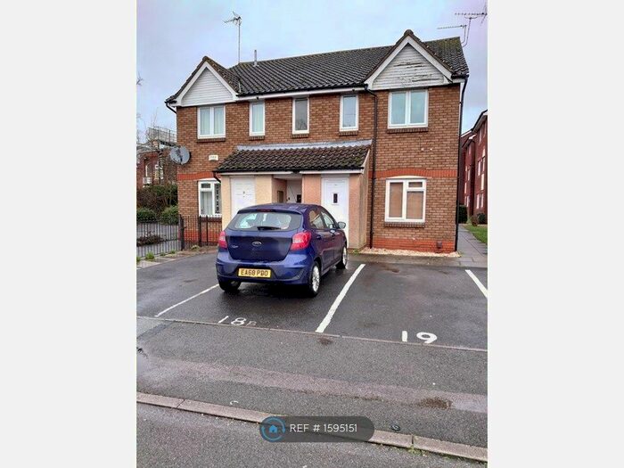 1 Bedroom Maisonette To Rent In Flaxfield Court, Basingstoke, RG21