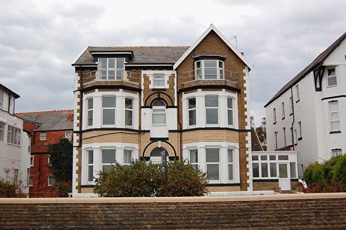 1 Bedroom Flat To Rent In Promenade, Southport, PR9