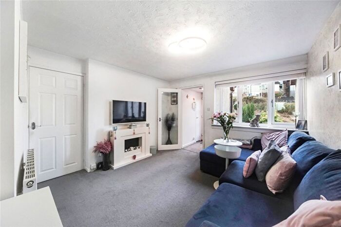 1 Bedroom Flat For Sale In Kirkton Road, Cambuslang, Glasgow, South Lanarkshire, G72