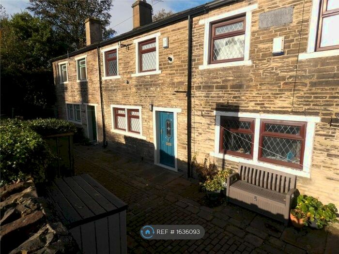 2 Bedroom Terraced House To Rent In Greenfield Lane, Great Horton, Bradford, BD7