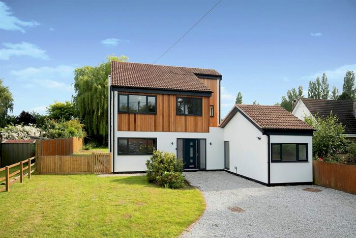 5 Bedroom Detached House For Sale In Smeaton Lane, Stretton Under Fosse, Rugby, CV23