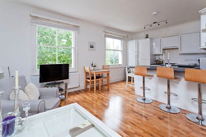 2 Bedroom Flat To Rent In Elgin Avenue, Maida Vale, W9