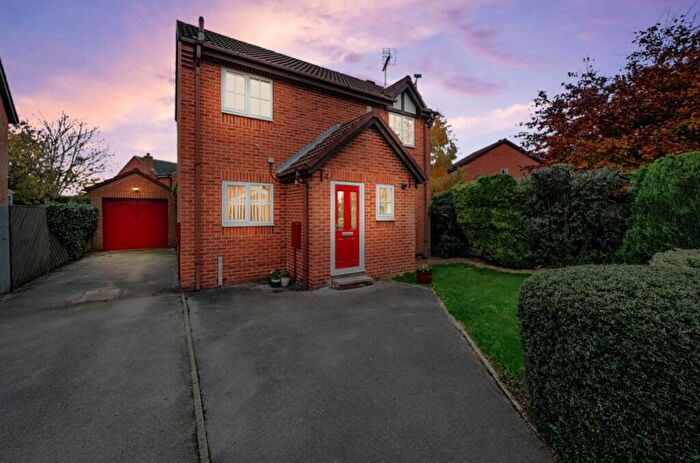 3 Bedroom Detached House For Sale In Heritage Drive, Clowne, Chesterfield, Derbyshire, S43