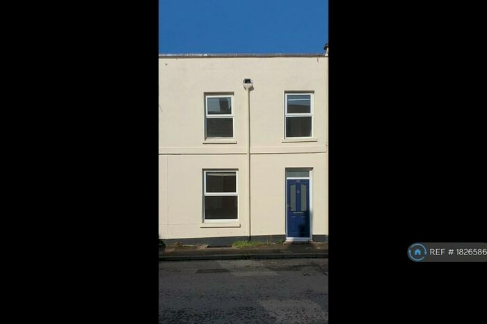 3 Bedroom Terraced House To Rent In Keynsham Street, Cheltenham, GL52
