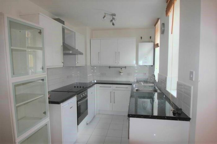 1 Bedroom Flat To Rent In Boston Place, London, Marylebone, NW1