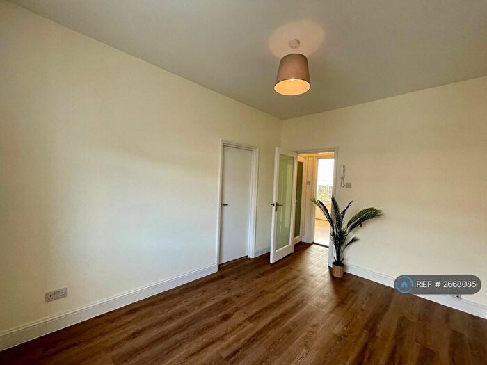 1 Bedroom Flat To Rent In Beatty Road, London, N16