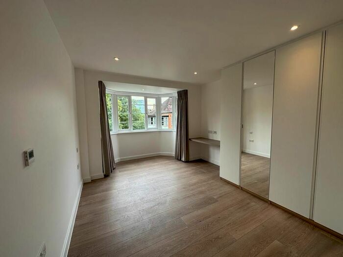 1 Bedroom Flat To Rent In Crouch End Hill, Crouch End, London, N8