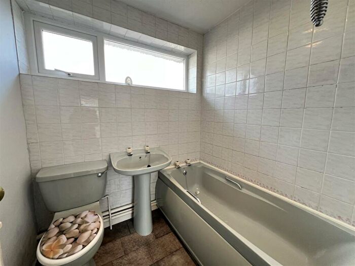 3 Bedroom Terraced House For Sale In Fair Oak Close, Aberdare, CF44