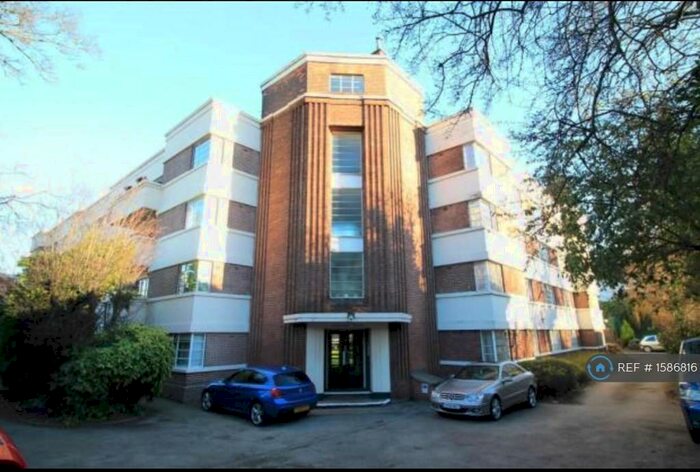 2 Bedroom Flat To Rent In Mansfield Road, Nottingham, NG5