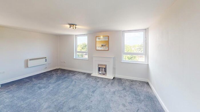 2 Bedroom Flat To Rent In The New Alexandra Court, Woodborough Road, Nottingham, Nottinghamshire, NG3
