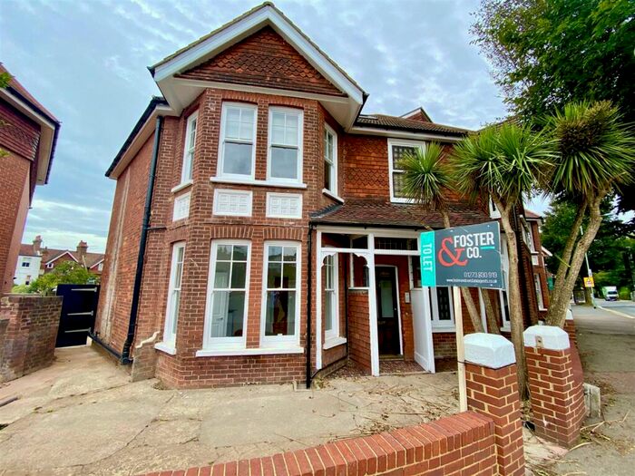 Apartment To Rent In Dyke Road, Hove, BN3