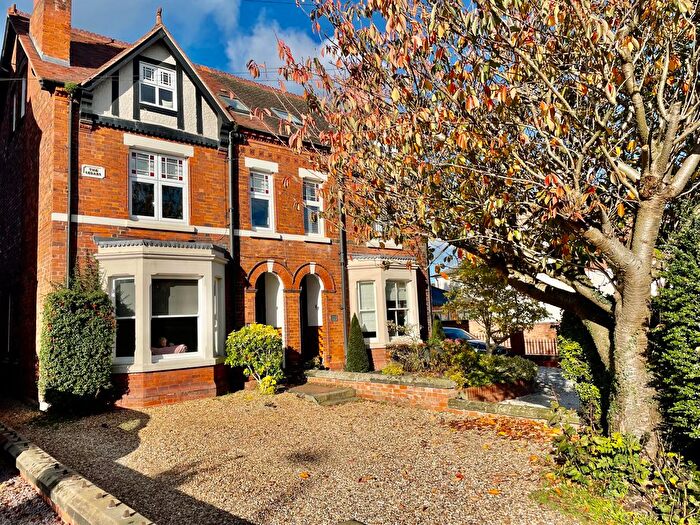5 Bedroom Semi-Detached House To Rent In Tamworth Road, Ashby-De-La-Zouch, LE65