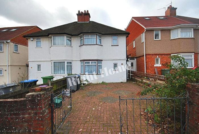 4 Bedroom Semi Detached House To Rent In Grittleton Avenue, Wembley, Middlesex, HA9