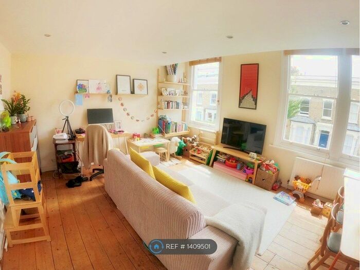 2 Bedroom Flat To Rent In Appach Road, London, SW2