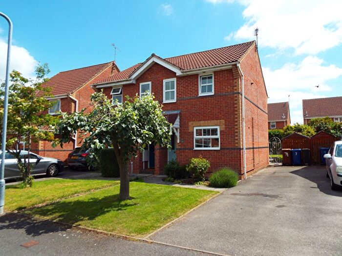 2 Bedroom Property To Rent In Ashbrook Close, Uttoxeter, ST14
