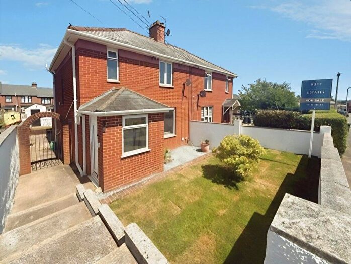 3 Bedroom Semi Detached House For Sale In Myrtle Road, Exeter, EX4