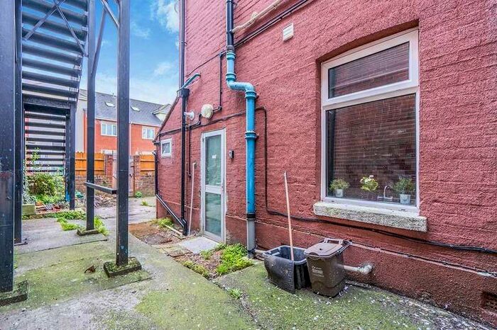 1 Bedroom Maisonette Flat To Rent In Desborough Road, Eastleigh, SO50