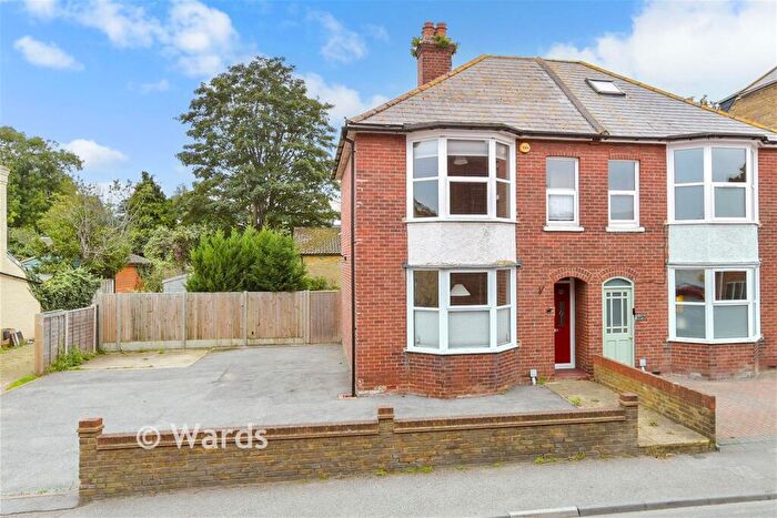 4 Bedroom Semi-Detached House For Sale In London Road, Deal, Kent, CT14