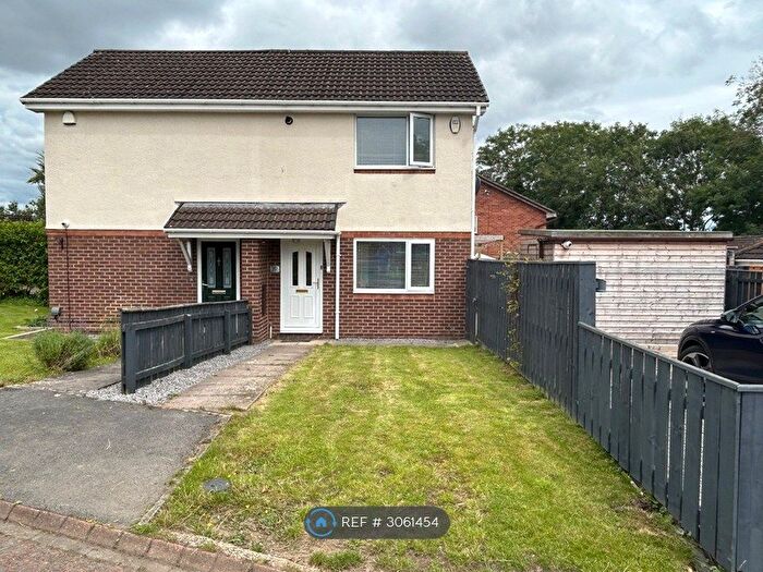 1 Bedroom Semi-Detached House To Rent In Alnwick Grove, Newton Aycliffe, DL5