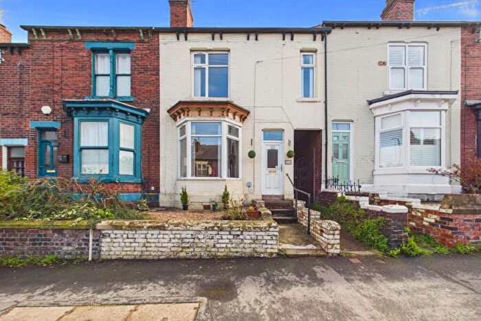 4 Bedroom Terraced House For Sale In Chesterfield Road, Woodseats, S8