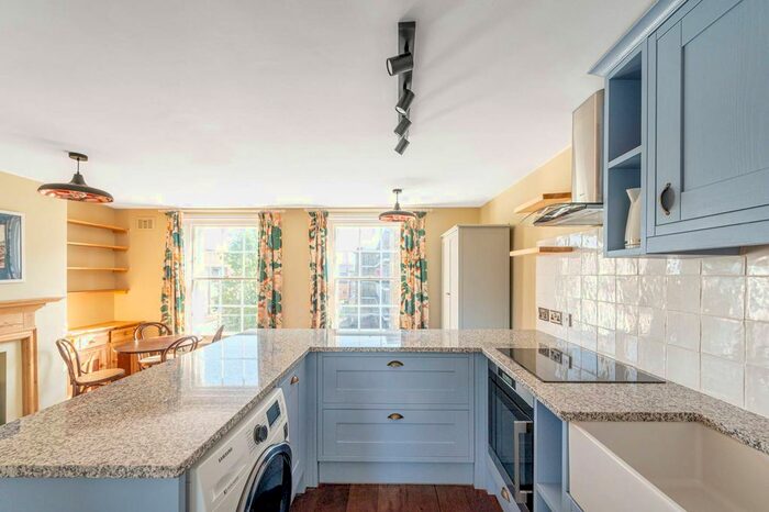 1 Bedroom Flat To Rent In Arlington Road, Camden, London, NW1