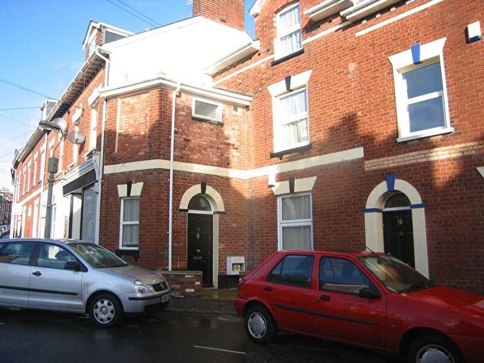 6 Bedroom Terraced House To Rent In Victoria Street, St James, Exeter, EX4