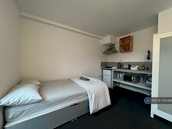 Studio To Rent In Alfreton Road, Nottingham, NG7