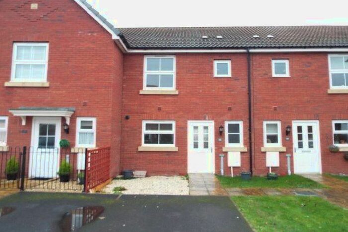 2 Bedroom Property To Rent In Roys Place, Taunton TA2
