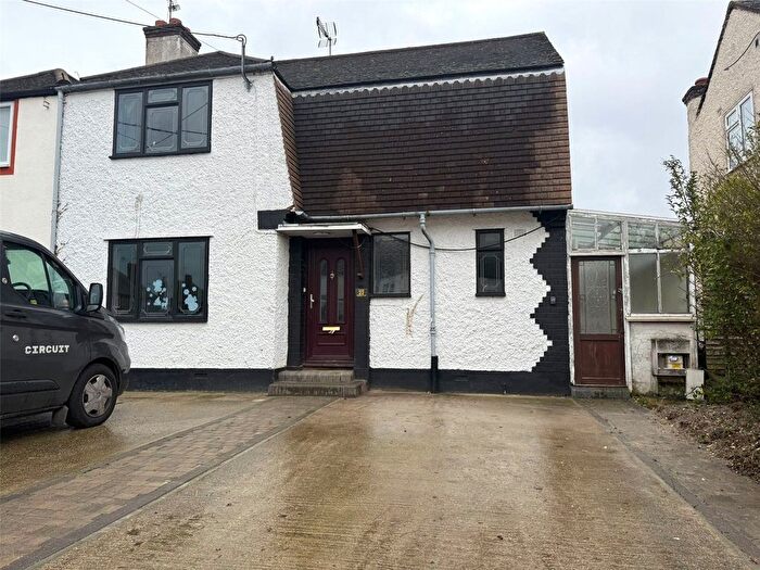 4 Bedroom Semi Detached House For Sale In Lambeth Road, Benfleet, Essex, SS7