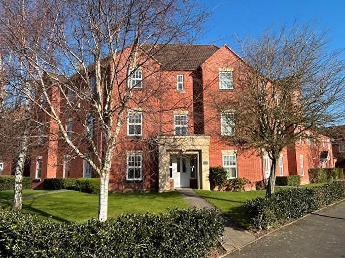 2 Bedroom Flat For Sale In Purser Drive, Warwick, CV34