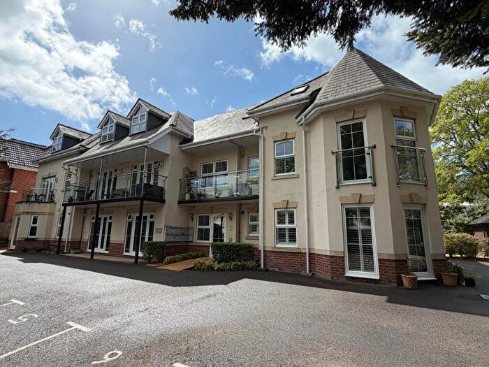 1 Bedroom Flat For Sale In Surrey Road, Bournemouth, BH2