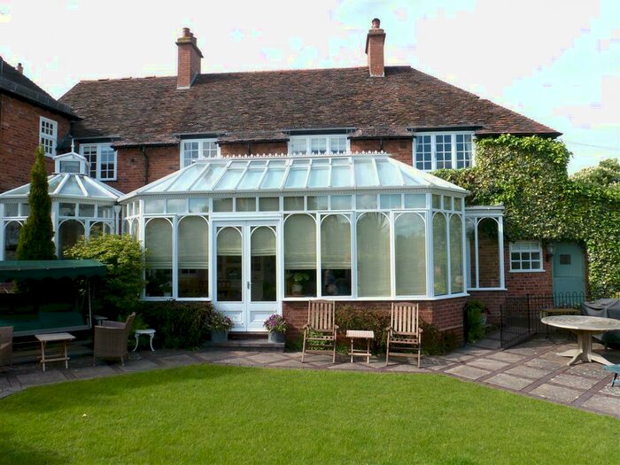 2 Bedroom Flat To Rent In Mill Street, Warwick, CV34