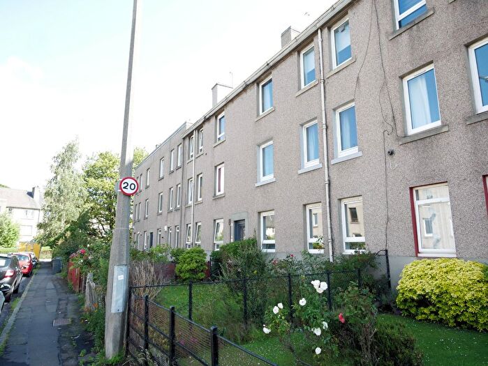 2 Bedroom Flat To Rent In Whitson Place East, Stenhouse, Edinburgh, EH11