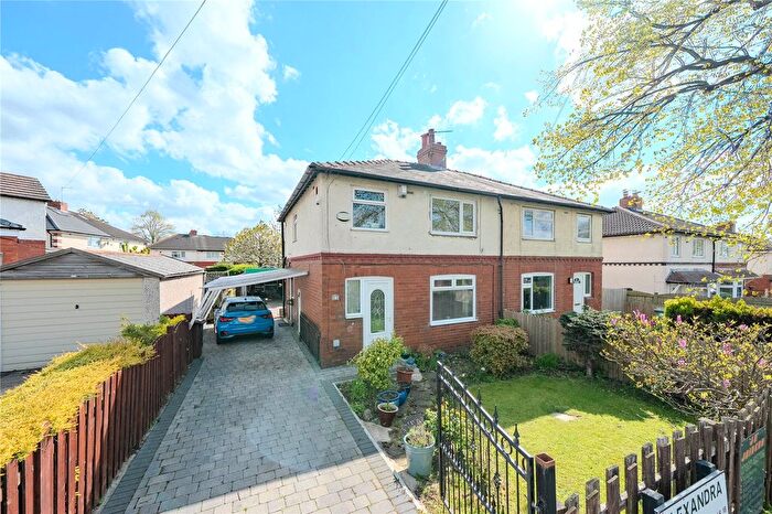 3 Bedroom Semi Detached House For Sale In Alexandra Road, Horsforth, Leeds, West Yorkshire, LS18