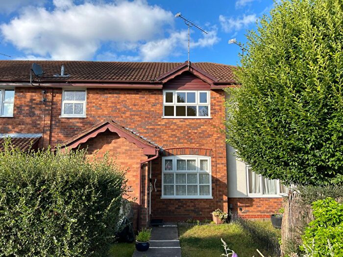 1 Bedroom Terraced House To Rent In Lysander Close, Reading, RG5