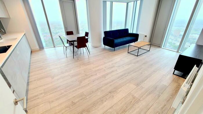 2 Bedroom Apartment To Rent In Blade Tower, Silvercroft Street, Manchester, M15