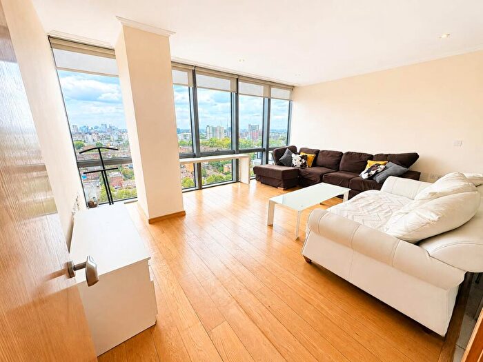 1 Bedroom Apartment To Rent In Hertsmere Road, London, E14