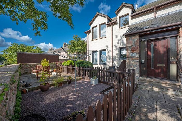 2 Bedroom Flat For Sale In Harbour Street, Nairn, IV12