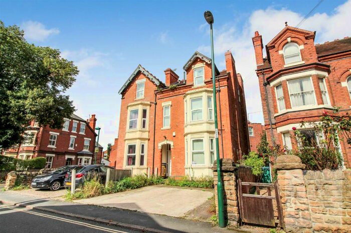 6 Bedroom Semi-Detached House To Rent In Sherwin Road, Lenton, Nottingham, NG7