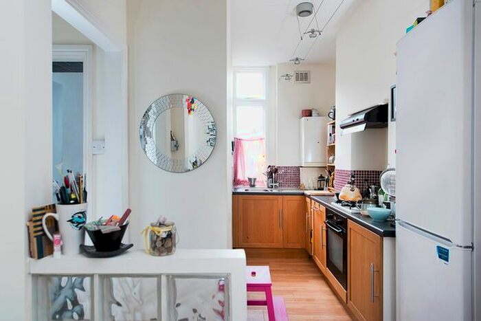 1 Bedroom Flat To Rent In Hanley Road, Finsbury Park, London, United Kingdom, N4