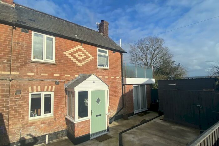 2 Bedroom Cottage For Sale In Coombelake, Ottery St. Mary, EX11