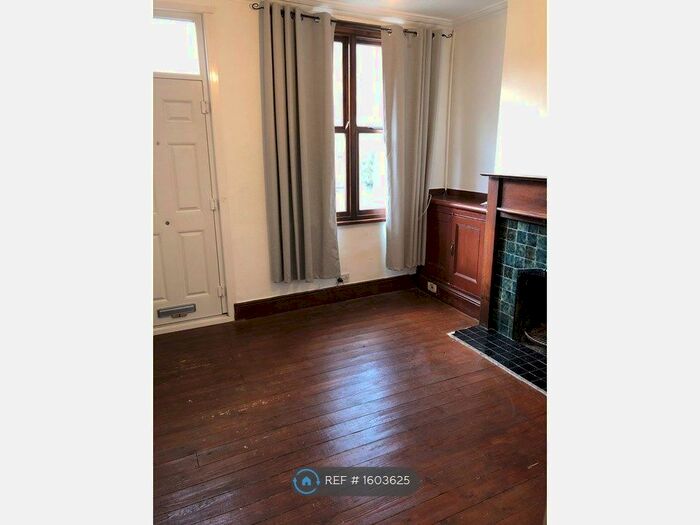 2 Bedroom Terraced House To Rent In Seymour Road, Leicester, LE2