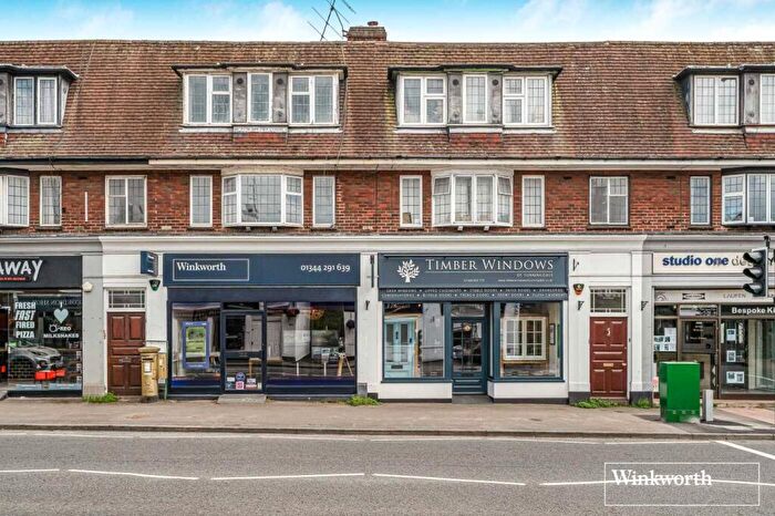 3 Bedroom Maisonette For Sale In London Road, Sunningdale, Ascot, Berkshire, SL5