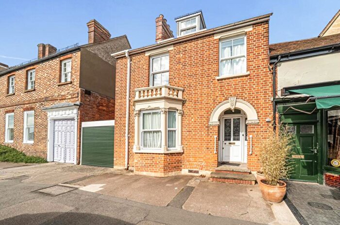 5 Bedroom House For Sale In Upper High Street, Thame, OX9